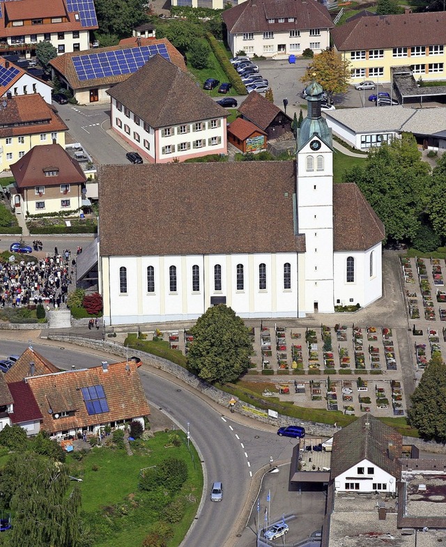 Blick aus dem Flugzeug auf Grwihl.  | Foto: Erich Meyer