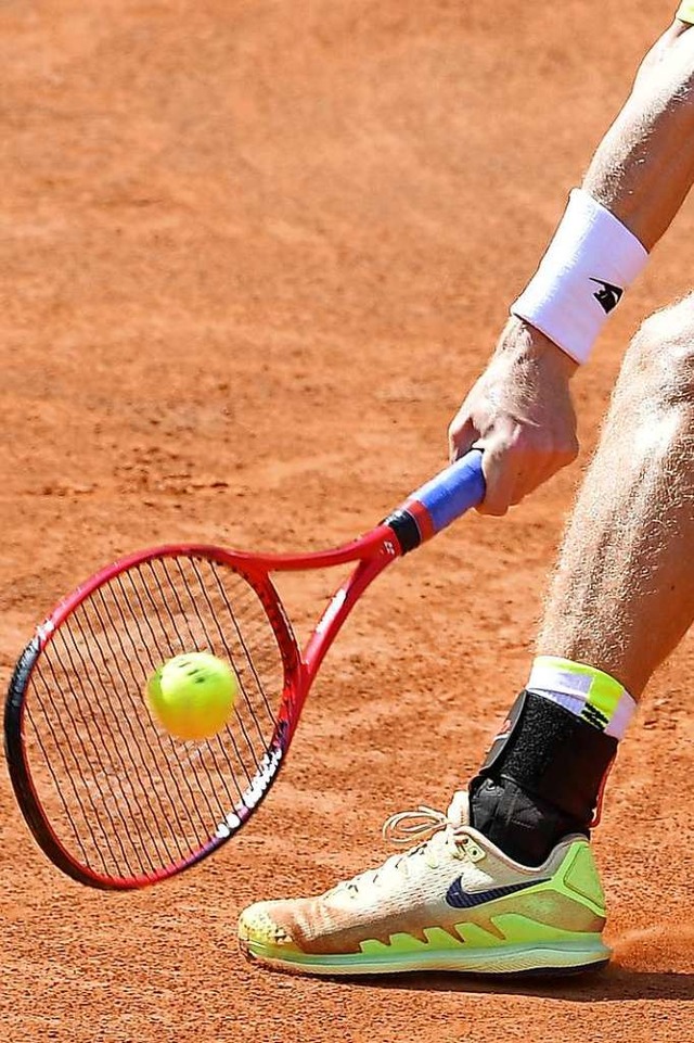 Tennis wie auf Sandplatz verspricht si...hr vom Teppichbodenbelag in der Halle.  | Foto: Alfredo Falcone (dpa)