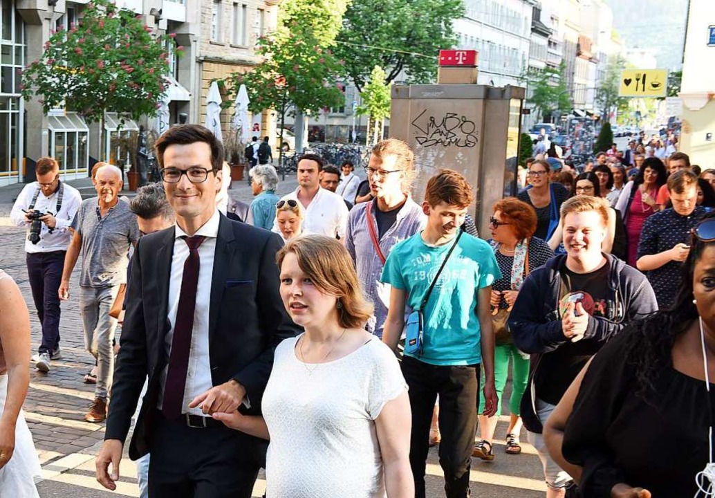 Das Ehepaar Horn am Tag der erfolgreichen OB-Wahl im Mai 2018.  | Foto: Rita Eggstein