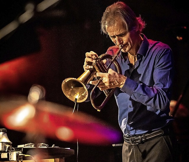 Markus Stockhausen bei der Erffnung des Jazz Festivals   | Foto: Janos Ruf
