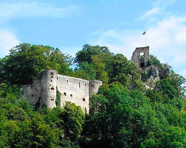 Die Ruine der Burg Hohenpfirt oberhalb von Ferrette  | Foto: honorarfrei