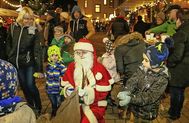 Der Nikolaus hat Pause. Der Kippenheim...fr eine Absage der Weihnachtsmrkte.   | Foto: Sandra Decoux-Kone