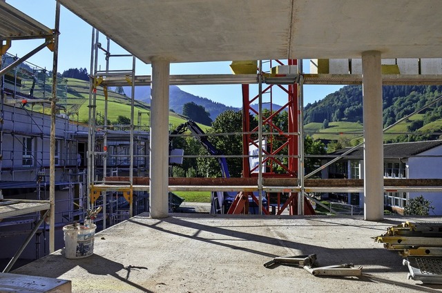 Diesen Ausblick Richtung Schwarzwald h...n lsst, vom ersten Obergeschoss aus.   | Foto: Gabriele Hennicke