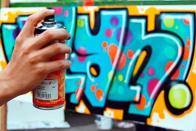 Freiburger Polizei nimmt vier junge Graffiti-Sprayer fest