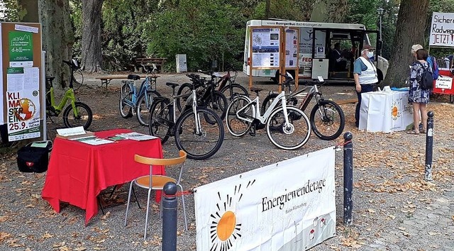 Infotag der Initiative Klimaschutz mit E-Bike und Brgerbus in Staufen  | Foto: privat