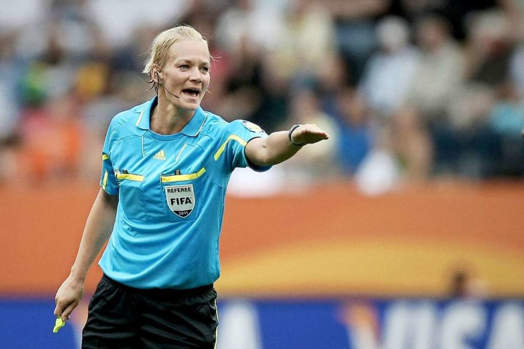 Bei der Frauenfuball-WM 2011 in Frankfurt  | Foto: Roland Holschneider
