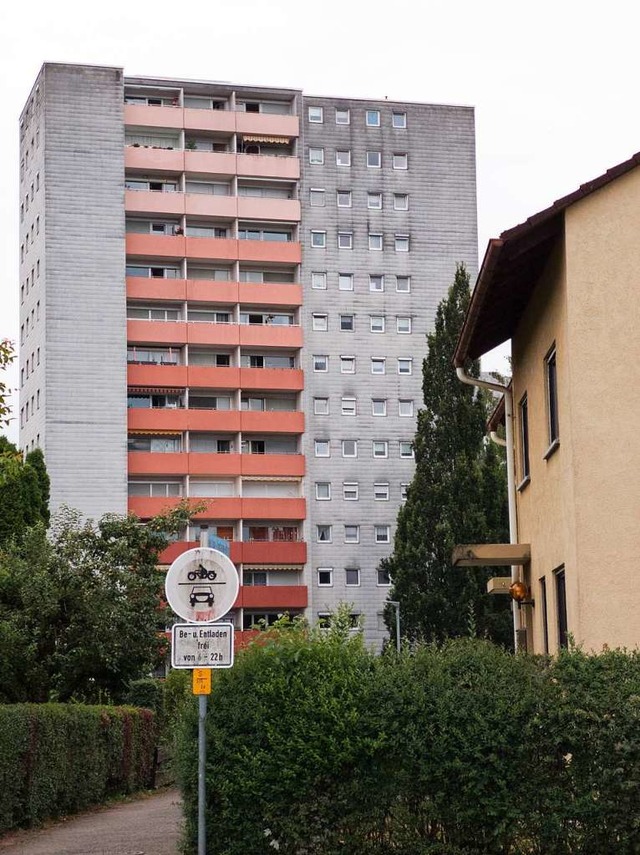 Im Emmendinger Stadtteil Brkle-Bleich...mbolfoto) kam es zu einem Groeinsatz.  | Foto: Patrik Mller