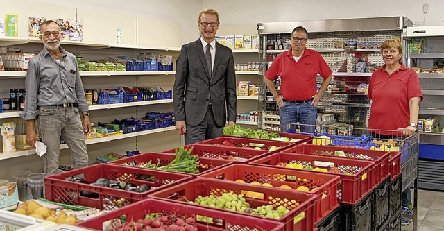 Rundgang im Neubau der Herbolzheimer T...r, Christoph Bilic und Lilli Ruddies.   | Foto: Ruth Seitz