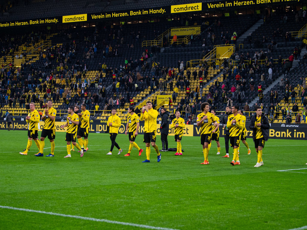 Dortmund besiegt den SC Freiburg mit 4:0 – nach Toren durch Haaland (2), Can und Passlack.