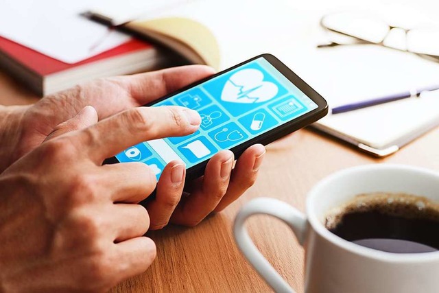 Zwei Apps sind bisher zur Verschreibun...lche das sind, ist noch nicht bekannt.  | Foto: Tadamichi | adobe.stock.com