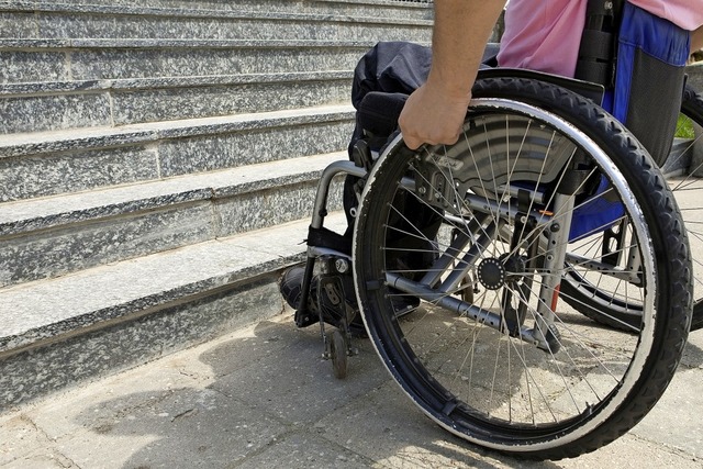 18 von 50 Landkreis-Kommunen leisten s...r Menschen mit Behinderung hinweisen.  | Foto: peppi18-Fotolia.com