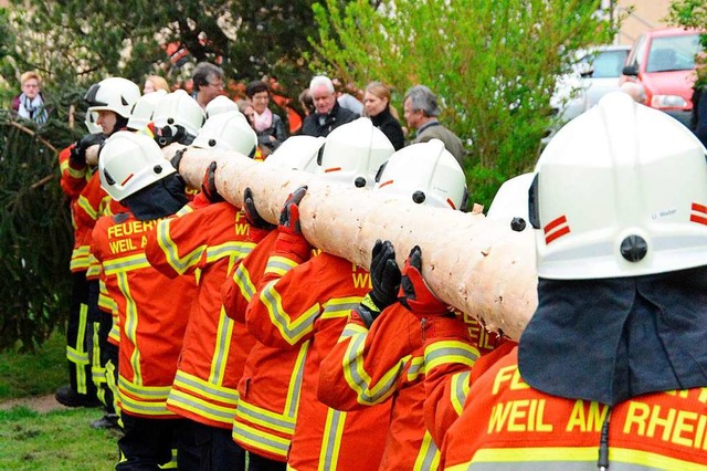 Gemeinsam in Aktion: Feuerwehrleute der Abteilung Mrkt. Nun droht ihr Austritt.  | Foto: Hannes Lauber