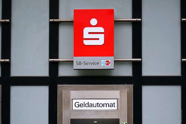 Symbolbild: Die Sparkasse in Pfaffenweiler schliet  | Foto: Oliver Berg