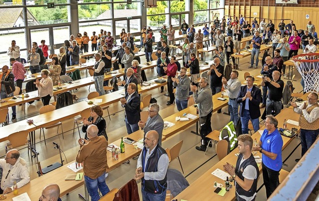 Abstand wurde beim Konvent des Verband...nd 100 Delegierte konnten teilnehmen.   | Foto: Wilfried Dieckmann