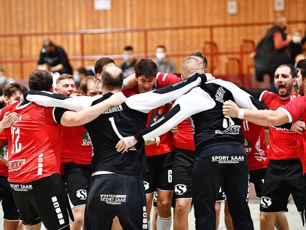 Impressionen rund um das Handball-Derby in der Rheinmatthalle Rheinhausen zwischen dem TuS Oberhausen und dem TV Herbolzheim.