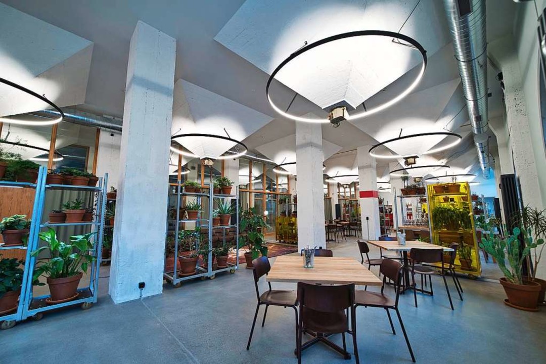 Die Auslasser des frheren Silos an de... des Restaurants sind gut zu erkennen.  | Foto: marc gilgen