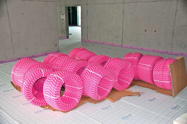 Baustellencharme in Pink: Heizschluch...ebude fr ein gutes Raumklima sorgen.  | Foto: Rainer Ruther