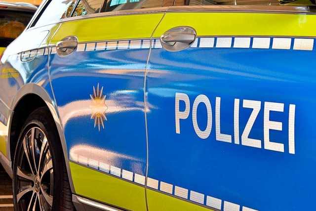 Die Polizei in Lrrach meldet einen Di...em unverschlossenen Auto (Symbolfoto).  | Foto: Michael Bamberger