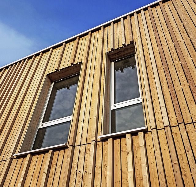 Holz  ist ein faszinierender Rohstoff ...Doch den Wald bedroht der Klimawandel.  | Foto: Petair / stock.adobe.com