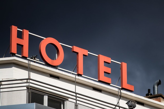Hoteliers im sdlichen Breisgau drften nach der VGH-Entscheidung aufatmen.  | Foto: Christoph Schmidt (dpa)
