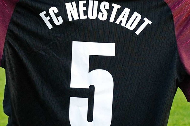 Die ersten Corona-Testergebnisse der b...er des FC Neustadt II   sind  negativ.  | Foto: Ruoff