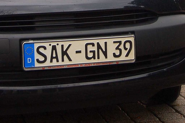 So sehen sie aus, die SK-Kennzeichen,...rden. Allerdings ohne den Bindestrich.  | Foto: Hildegard Siebold