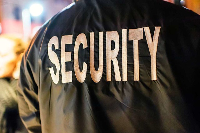 Ein Securitymann wurde ttlich angegriffen.  | Foto: ericksodhi  (stock.adobe.com)