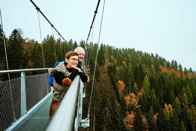 Knnte ein Vorbild fr Todtnau sein: Die 380 Meter lange Brcke in  Bad Wildbad.  | Foto: nico pudimat