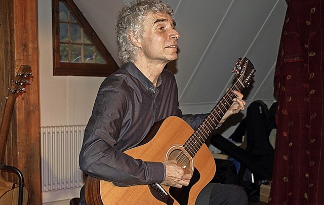 Gitarrist Gaetano Siino  | Foto: Karin Stckl-Steinebrunner