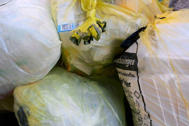 Verpackungsmll im gelben Sack  | Foto: Ingo Schneider