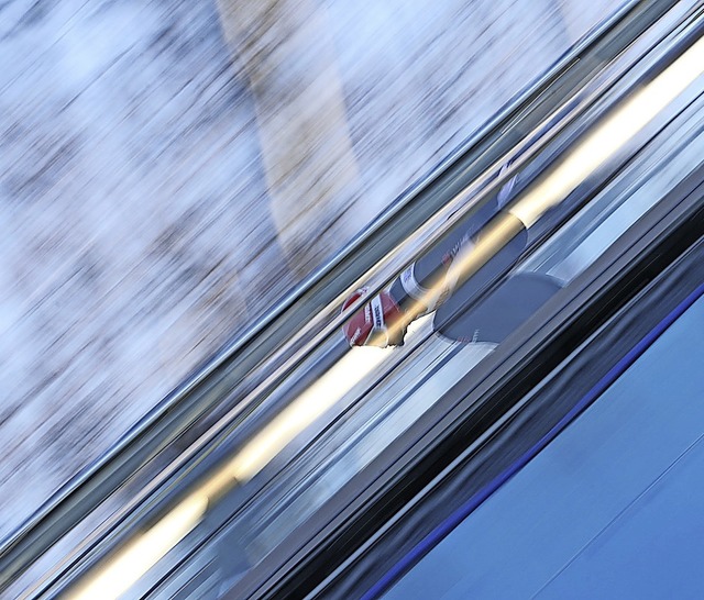 Die Skispringer sind froh, dass sie b... Oberstdorf gar nicht erst zugelassen.  | Foto: Grzegorz Momot (dpa)