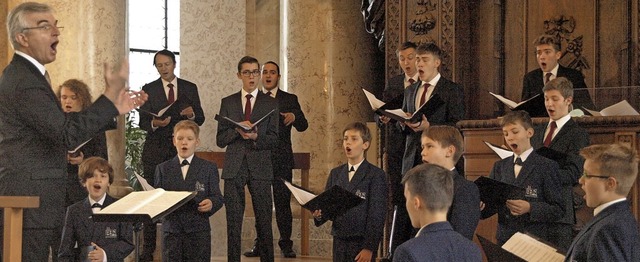 Die Regensburger Domspatzen gastierten...hnten Bedingungen im St. Blasier Dom.   | Foto: Karin Stckl-Steinebrunner