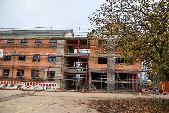 Der Bau des neuen heilpdagogischen Zentrums macht gute Fortschritte.  | Foto: Heidemarie Wussler