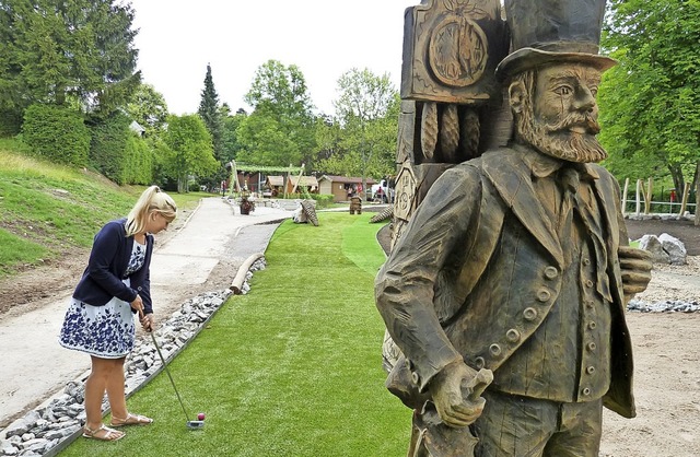 Der unter dem Abenteuer-Golfpark in Ka...d in der Strae am Kurgarten verlegt.   | Foto: Heidrun Simoneit