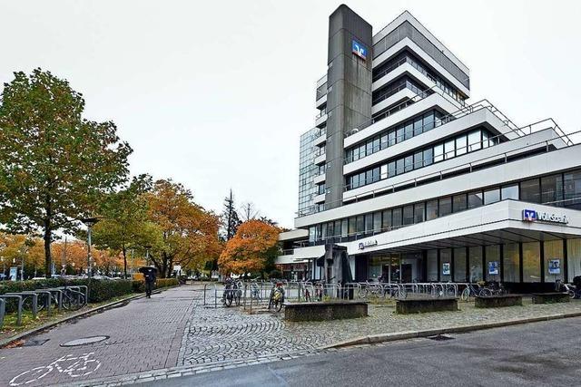 Unmig kauft Commerzbank-Gebude am Rand der Freiburger Innenstadt