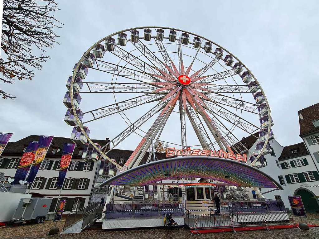 Die Herbstmesse in Basel wurde abgesagt. Das Riesenrad fhrt trotzdem.