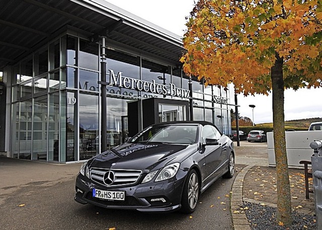 Jetzt auch am Kaiserstuhl: Santo mit Mercedes-Benz  | Foto: Claudia Kleinhans