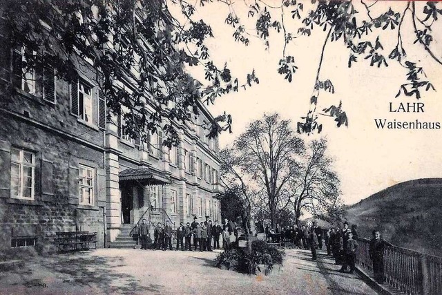 Das Reichwaisenhaus auf einer Ansichtskarte aus dem Jahr 1906  | Foto: Repro: Manfred Eble