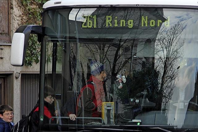 Zustzliche Busse fr den Schulverkehr