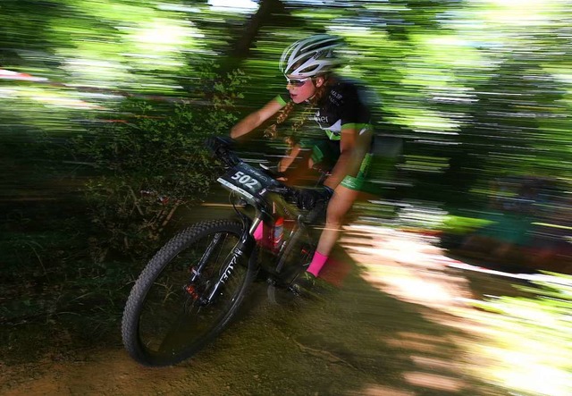 Mountainbikerin im Schwarzwald (Symbolbild).  | Foto: Patrick Seeger