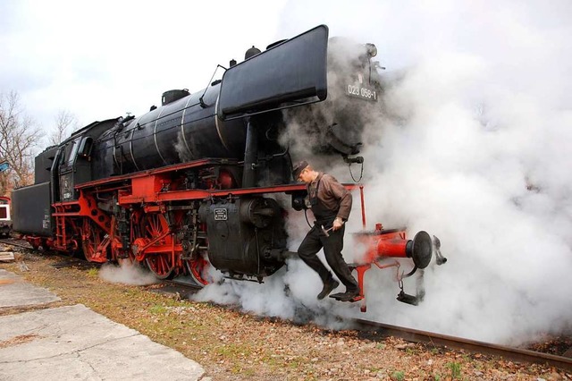 Dampf machen im bertragenen Sinn soll...en bei der Planung ihrer Bahnstrecken.  | Foto: Norbert Sedlak