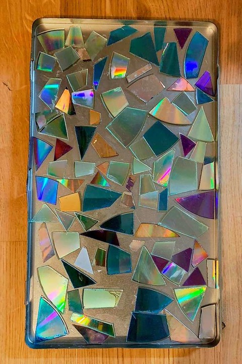 Tolles Weihnachtsgeschenk: CD-Mosaik  | Foto: Maria Schorn