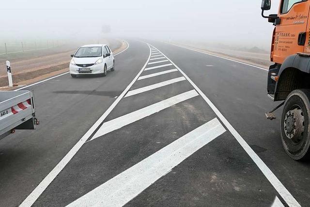 Der Verkehr rollt auf der Umfahrung Staufen