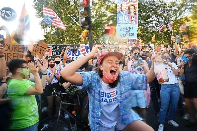 Tausende jubeln und feiern in US-Großstädten nach Wahlsieg Bidens