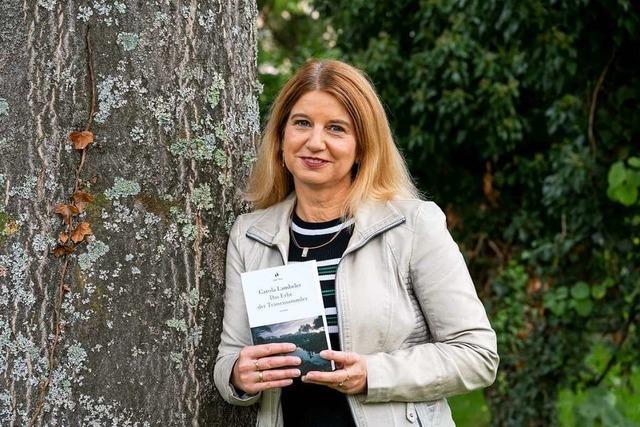 Autorin Carola Lambelet aus Grenzach-Wyhlen mit neuem Roman
