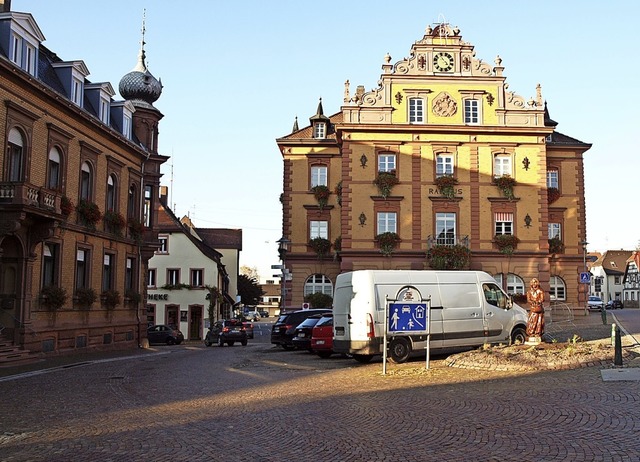 Der Rathausplatz in Herbolzheim soll n...erteilte der Gemeinderat eine Absage.   | Foto: Michael Haberer