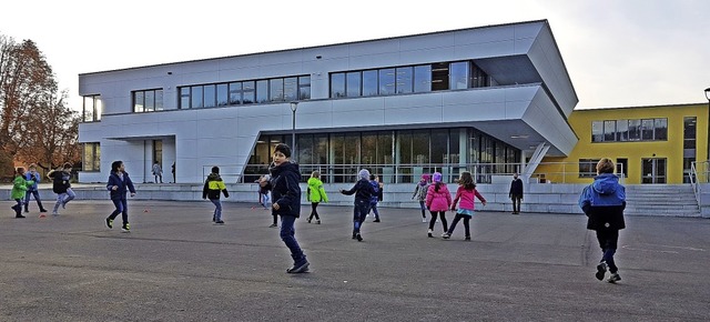 Der neu gestaltete Bildungscampus Maul...stenrahmen konnte eingehalten werden.   | Foto: Gerald Nill