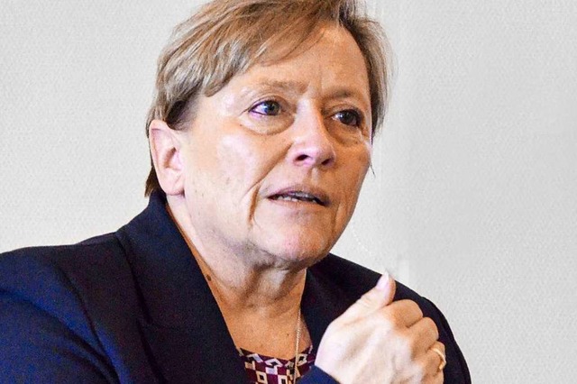 Susanne Eisenmann, Kultusministerin in...hrem Besuch bei der Badischen Zeitung.  | Foto: Andrea Schiffner