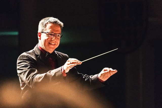 Gerne wrde Dirigent Michael Schnstei...sein kann, steht noch in den Sternen.   | Foto: Dominik Sackmann