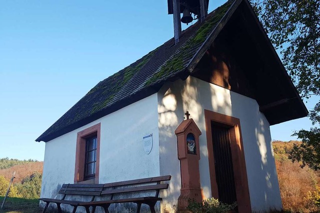 Die beliebte Hugenhofkapelle  braucht  einen neuen Anstrich.  | Foto: Beate Zehnle-Lehmann